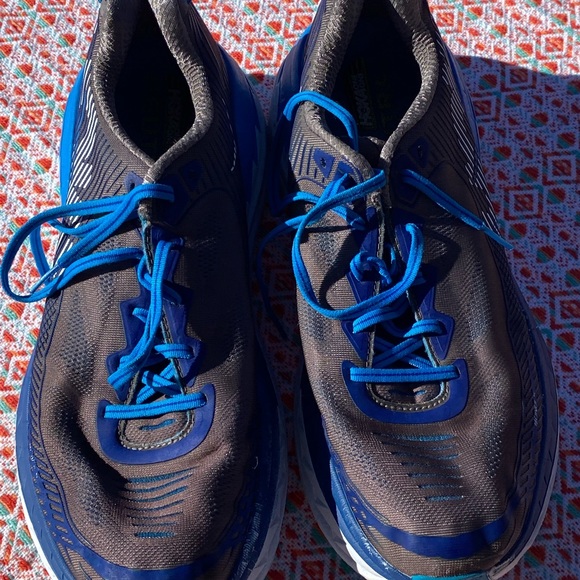 Hoka men’s athletic shoes - Picture 3 of 8